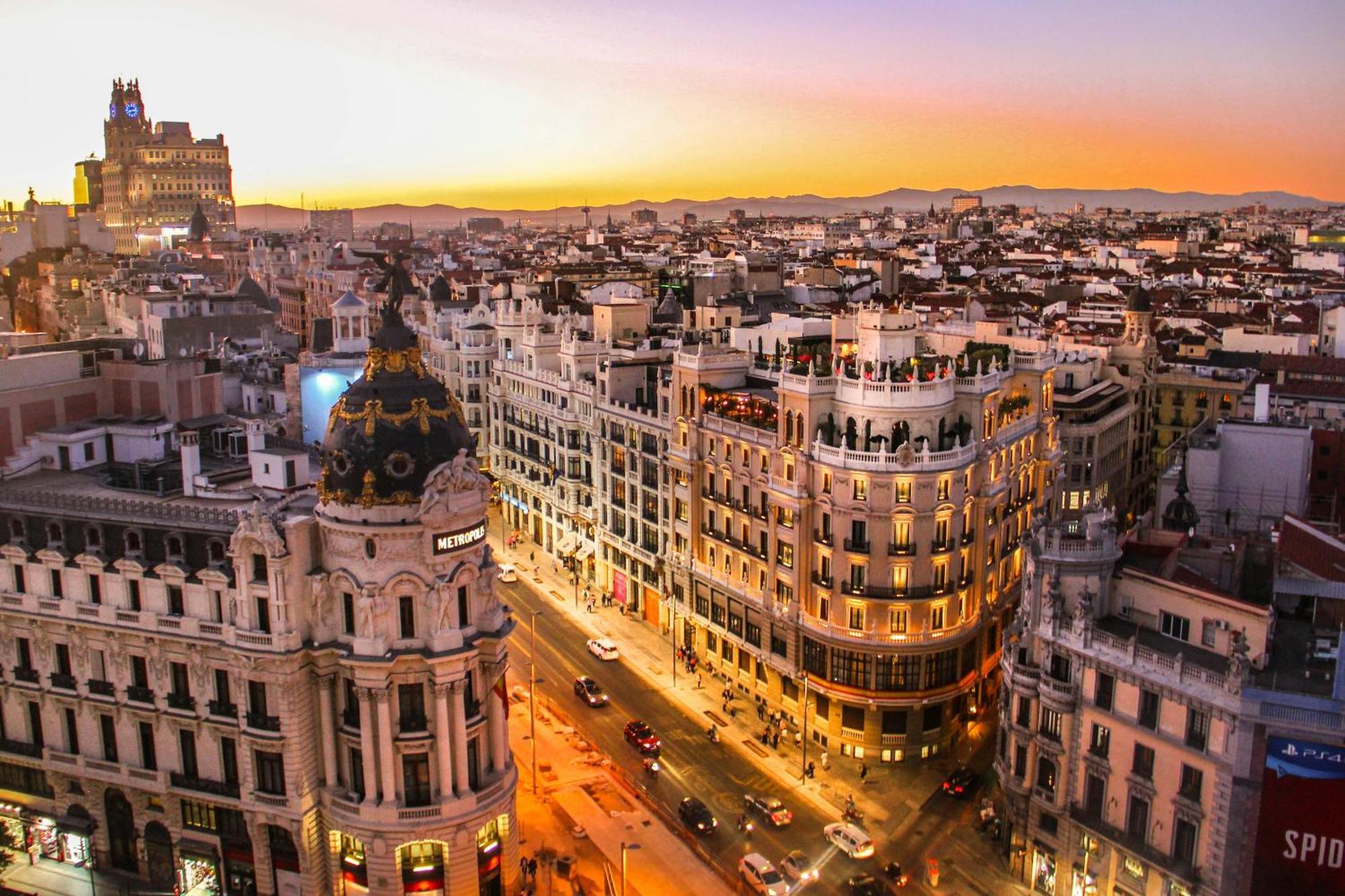 Adosado Cerca Plaza Castilla - Apartamento Cuzco Madrid Bagian luar foto