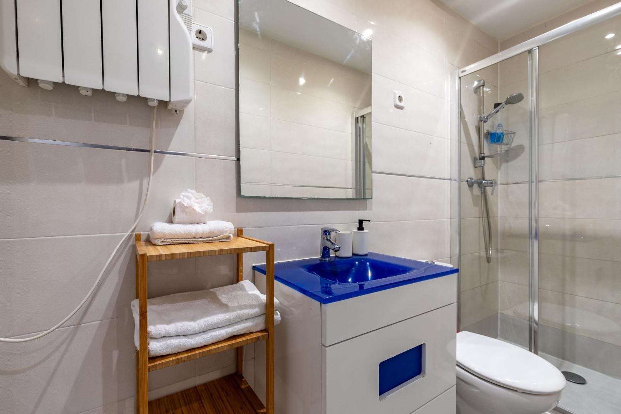 Adosado Cerca Plaza Castilla - Apartamento Cuzco Madrid Bagian luar foto